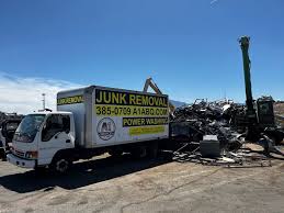 Best Retail Junk Removal  in Glenolden, PA